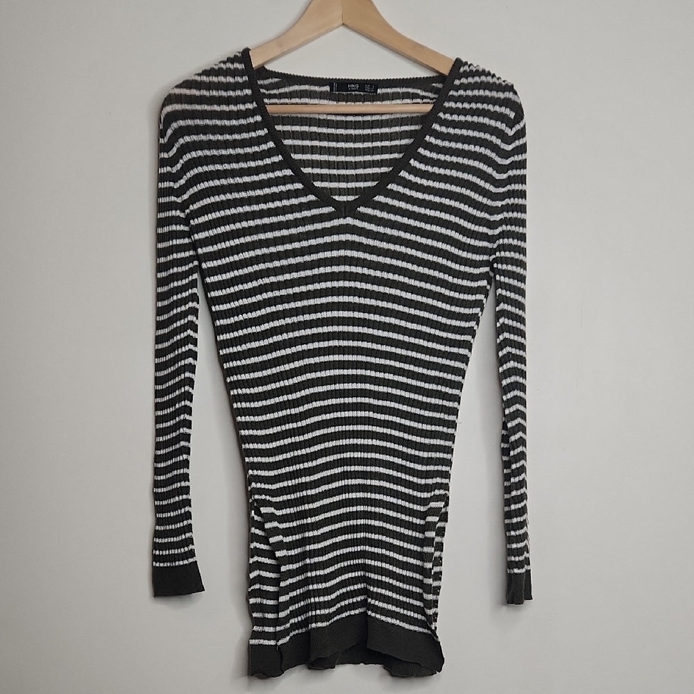 Mango‎ Basics Olive and White Striped V-Neck Sweater Size S